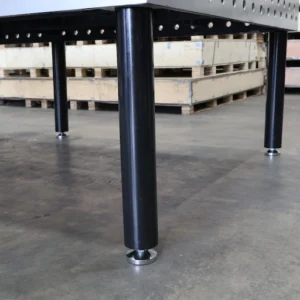 Tenaxis welding table using standard round fixed leg